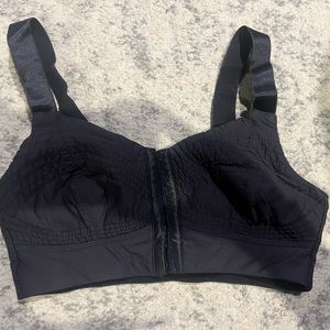Fabletics sports bra